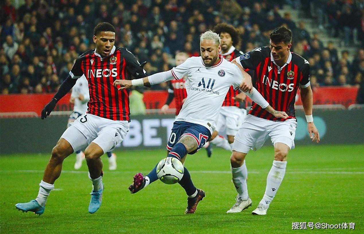 哥伦比亚碾压马赛，卡塞米罗绝境逆转