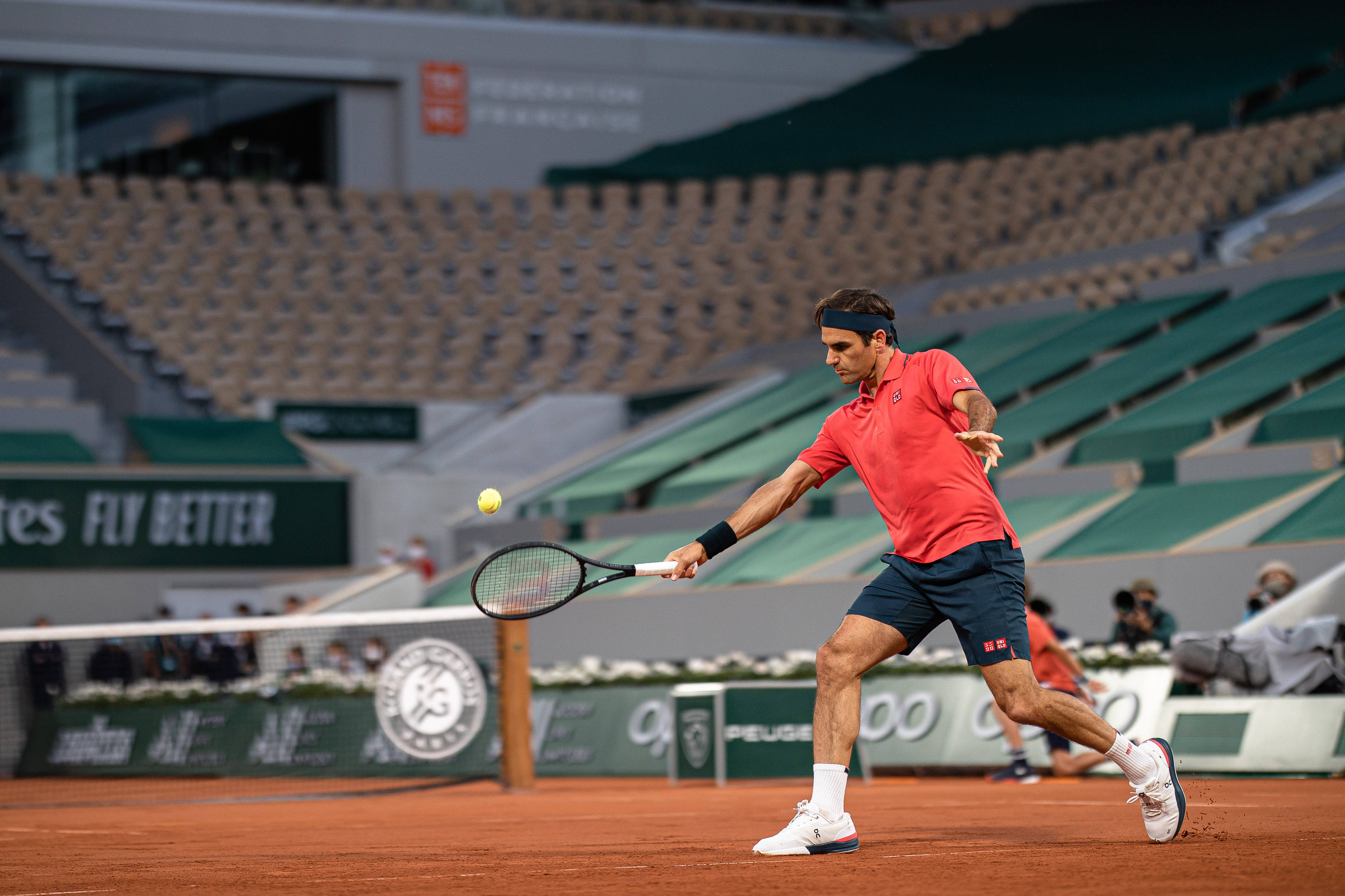 英国网球队险胜欧洲网球队,费德勒送出助攻 英国网球队险胜欧洲网球队,费德勒送出助攻