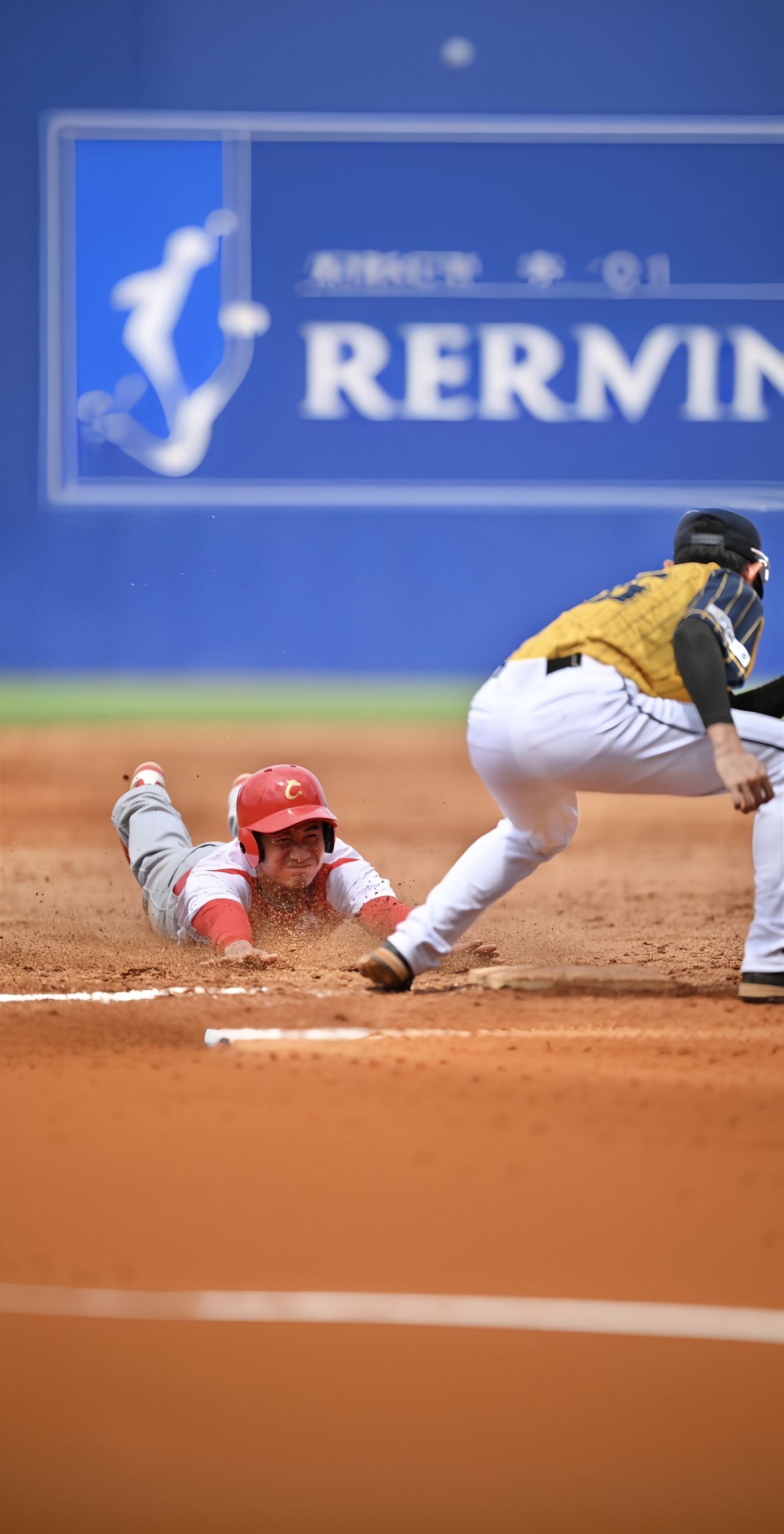 棒球官方发布赛后数据,表现引争议的简单介绍 棒球官方发布赛后数据,表现引争议的简单介绍