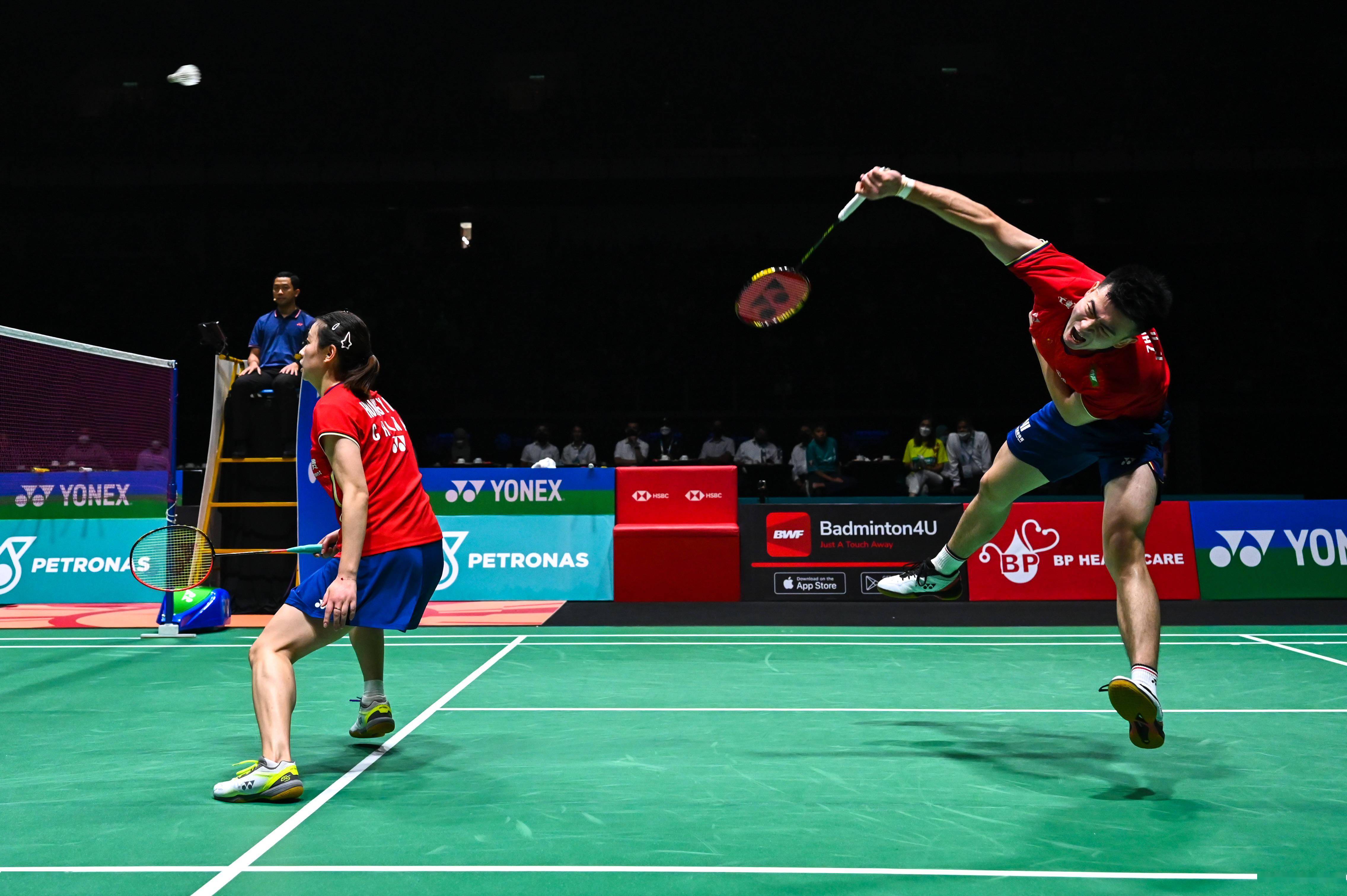 关于马来西亚队逆转泰国队，郑思维惊艳四座的信息