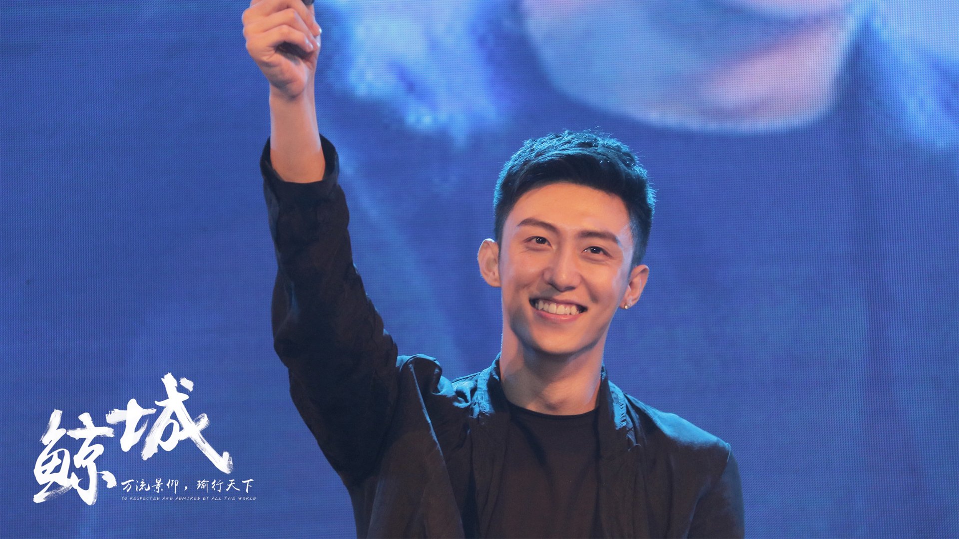 悬念的两端，群雄逐鹿的英超，与一人接管的布克时刻